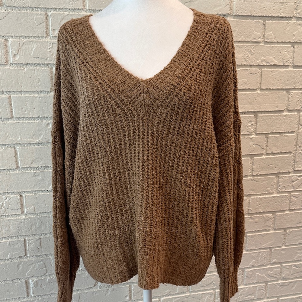 SO Women's Brown/tan  V-Neck Sweater